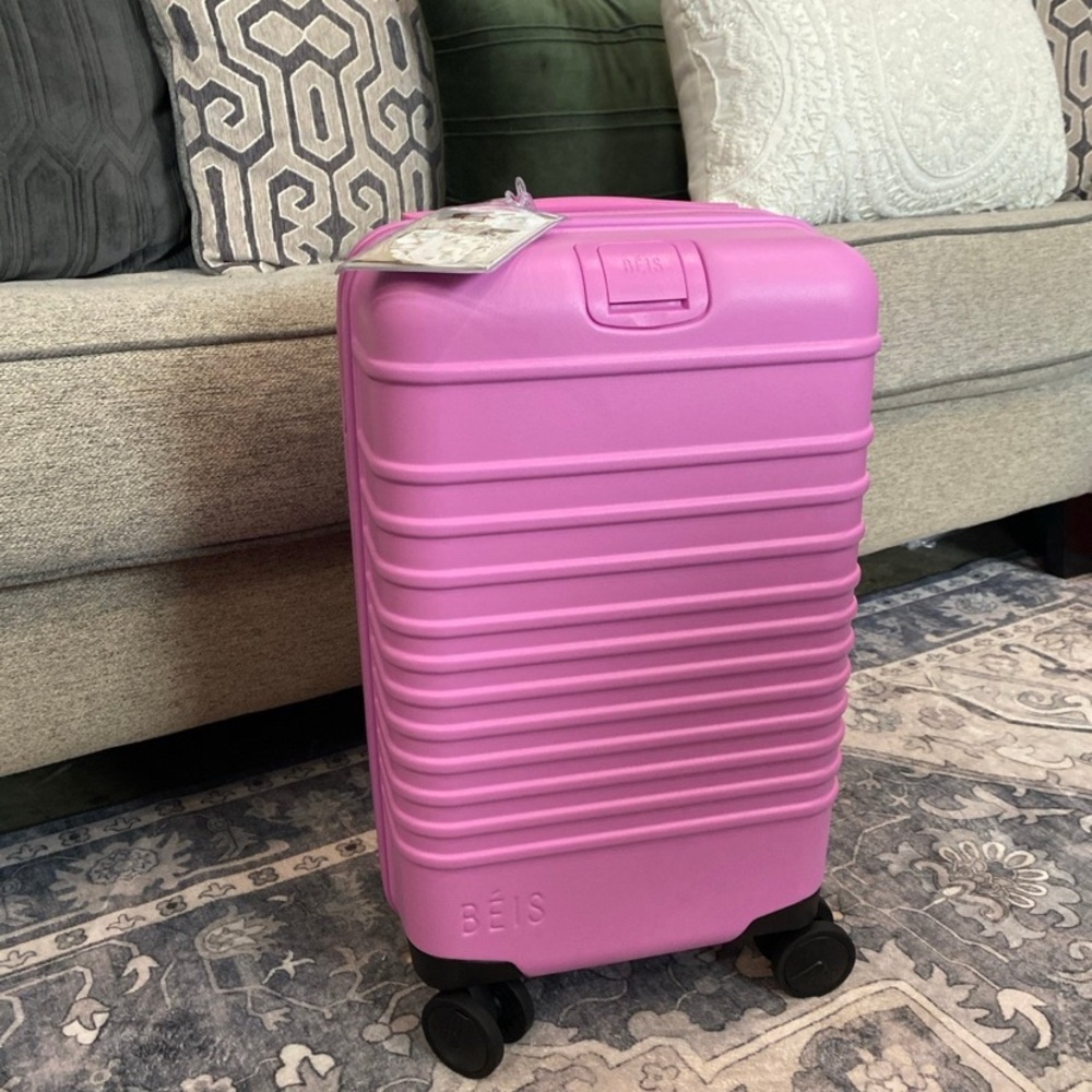 BEIS Berry Small Carry On
